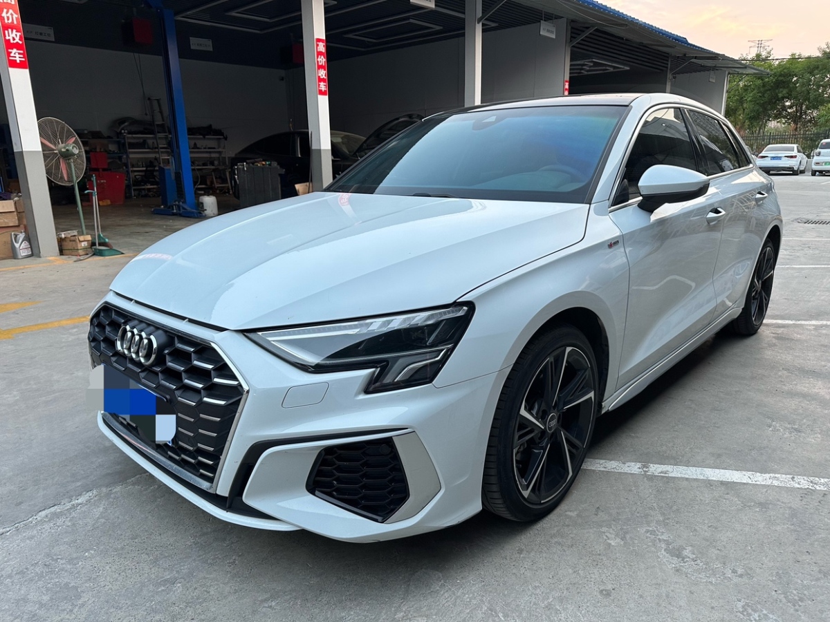 奧迪 奧迪A3  2023款 改款 Sportback 35 TFSI 時(shí)尚運(yùn)動(dòng)型圖片