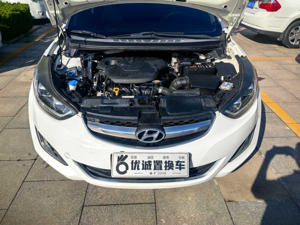 現(xiàn)代 朗動  2015款 1.6L 手動時尚型圖片