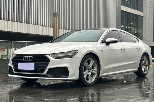 奥迪A7 奥迪 45 TFSI 臻选型