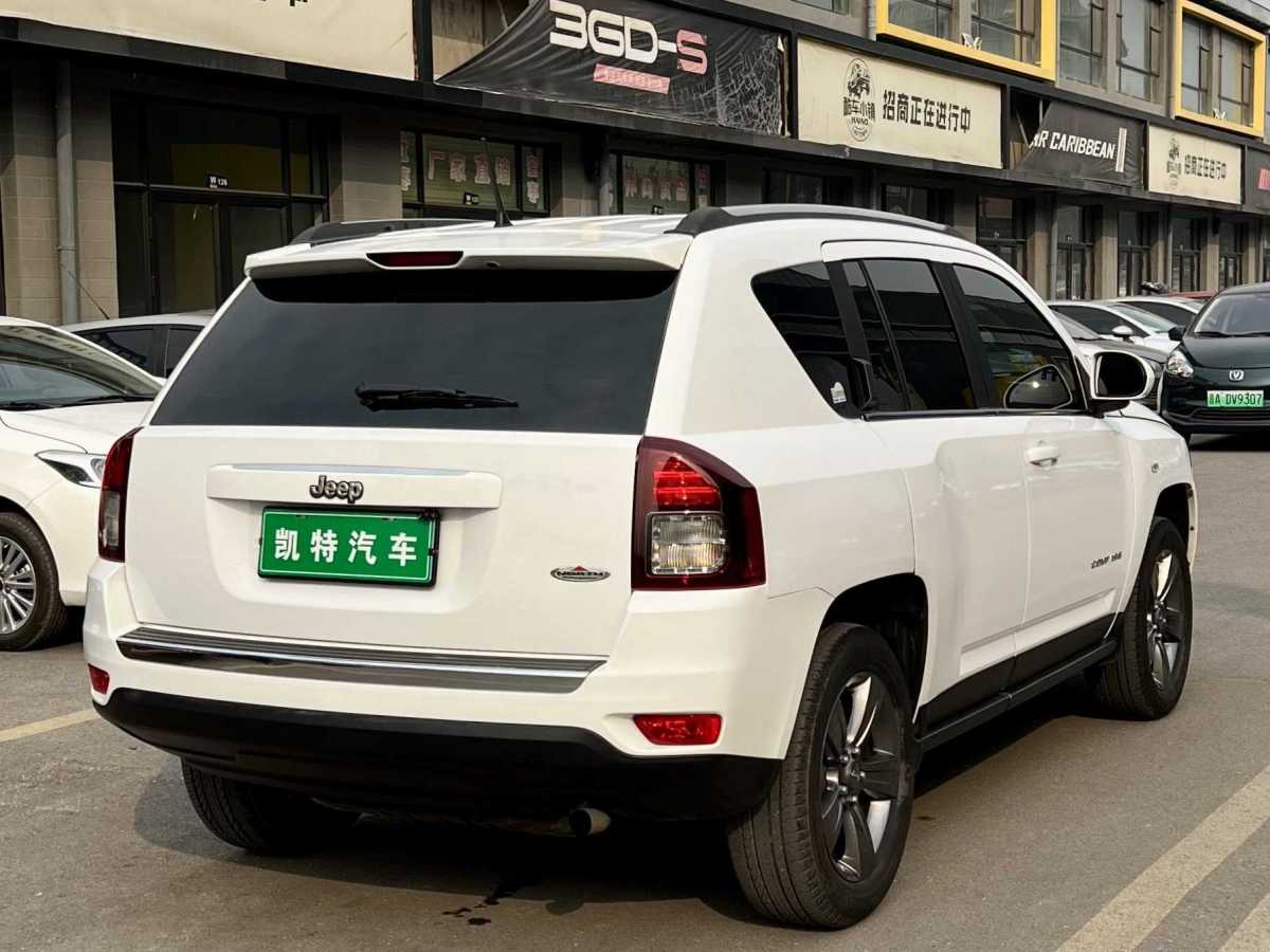 Jeep 指南者  2014款 改款 2.4L 四驅(qū)舒適版圖片