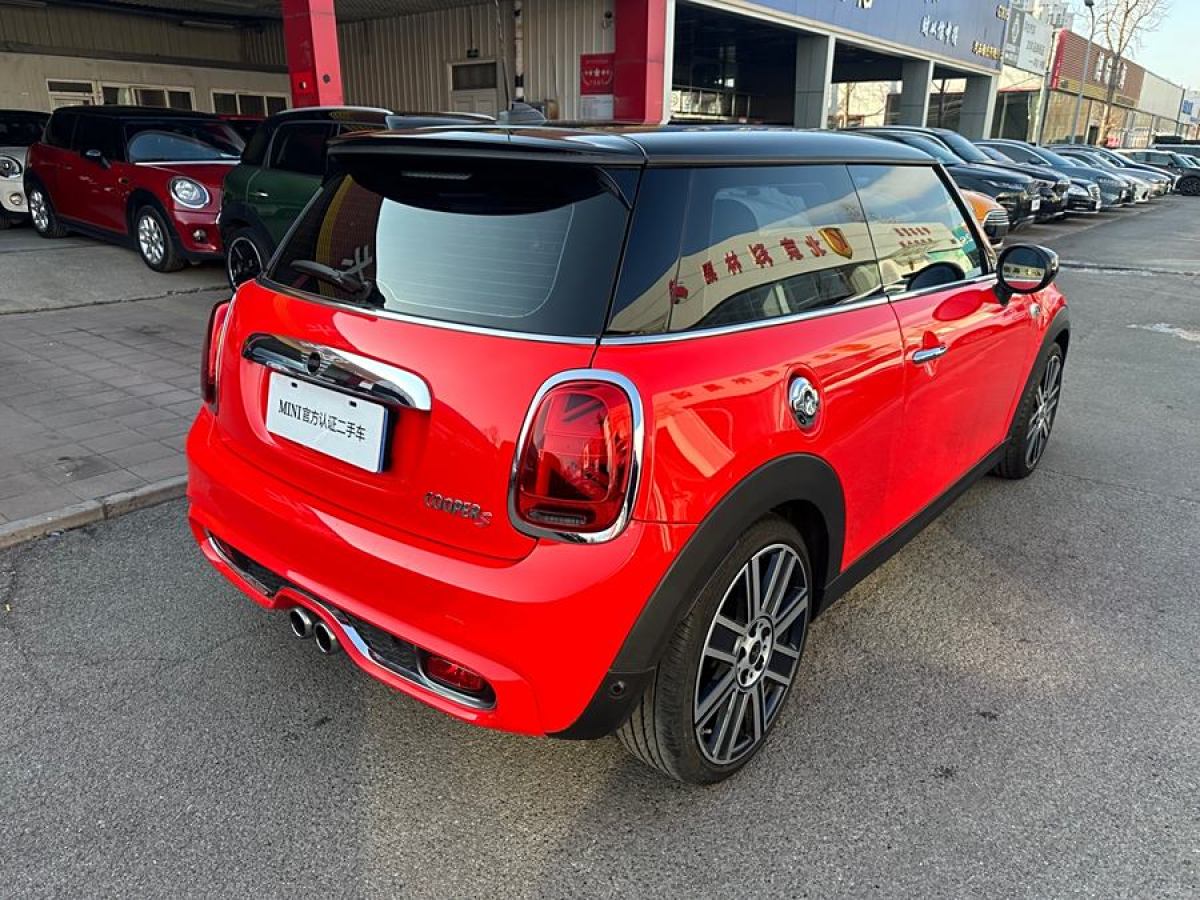 MINI MINI  2020款 2.0T COOPER S 絕配限量版圖片