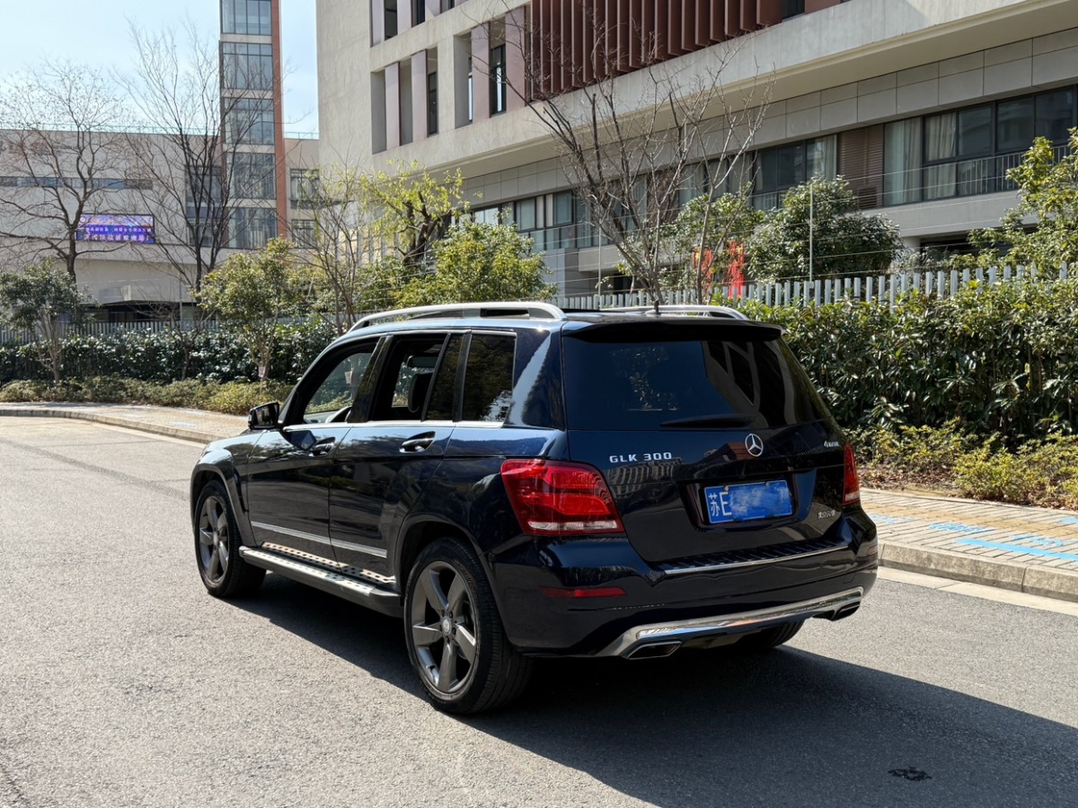 奔馳 奔馳GLK級  2013款 改款 GLK 300 4MATIC 豪華型圖片