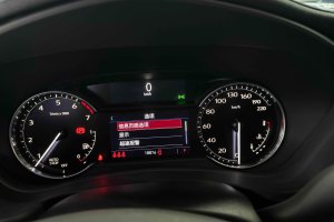 XT4 凯迪拉克 28T 两驱豪华型