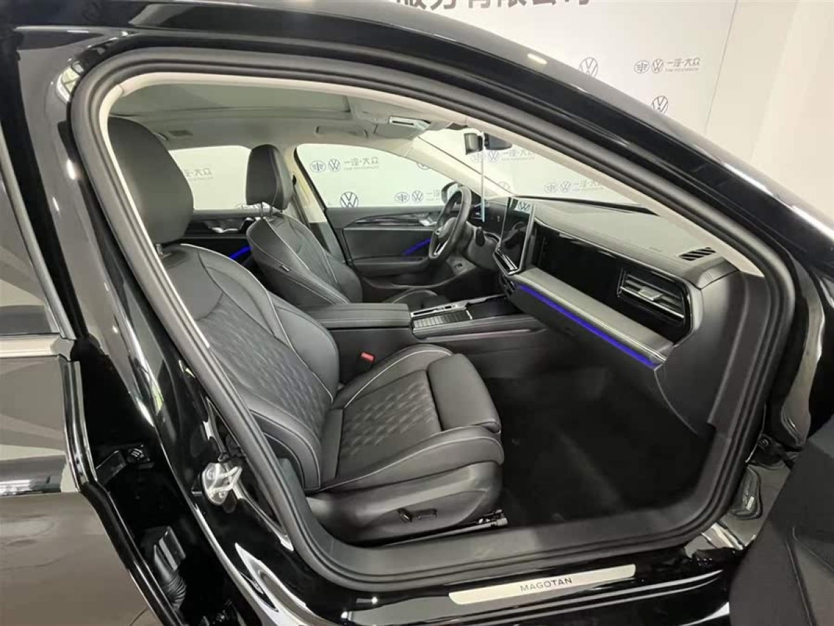 大眾 邁騰  2024款 380TSI DSG尊貴版大邁包圖片