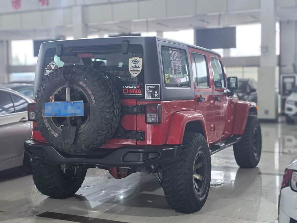 Jeep 牧馬人  2017款 3.0L Sahara 四門(mén)舒享版圖片