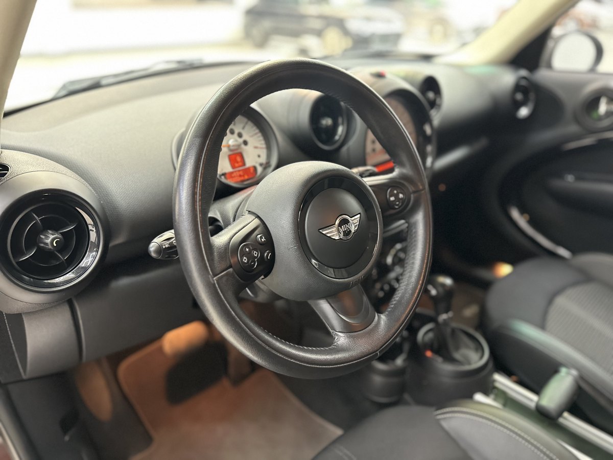 MINI COUNTRYMAN  2014款 1.6T COOPER ALL4 Fun圖片