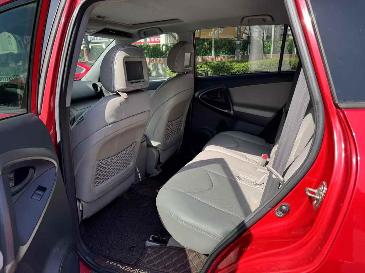 豐田 RAV4  2011款 2.0 四驅版圖片