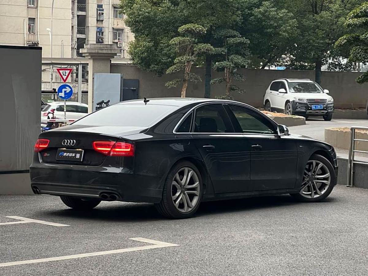 奧迪 奧迪S8  2014款 S8 4.0TFSI quattro圖片