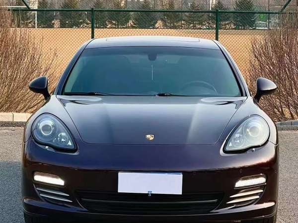 保时捷 Panamera  2013款 Panamera 4 Platinum Edition 3.6L