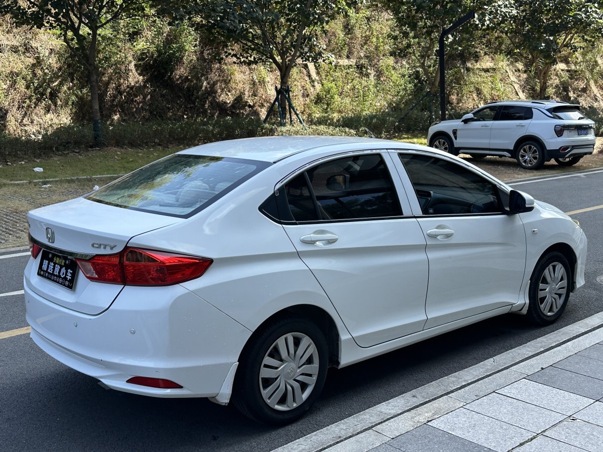 2016年3月本田 鋒范  2015款 1.5L CVT舒適版