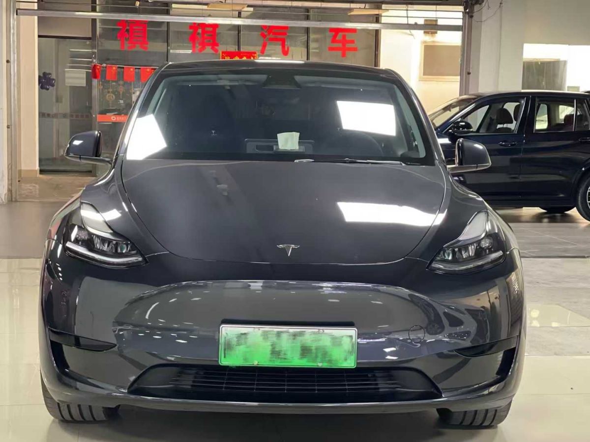 特斯拉 Model Y  2025款 后輪驅(qū)動(dòng) 首發(fā)版圖片