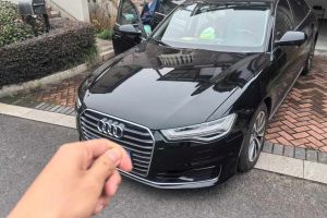 奥迪A6 奥迪 3.0T allroad quattro