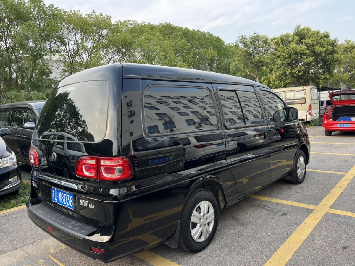東風風行 菱智  2023款 M5L 1.6L 基本型 7座圖片