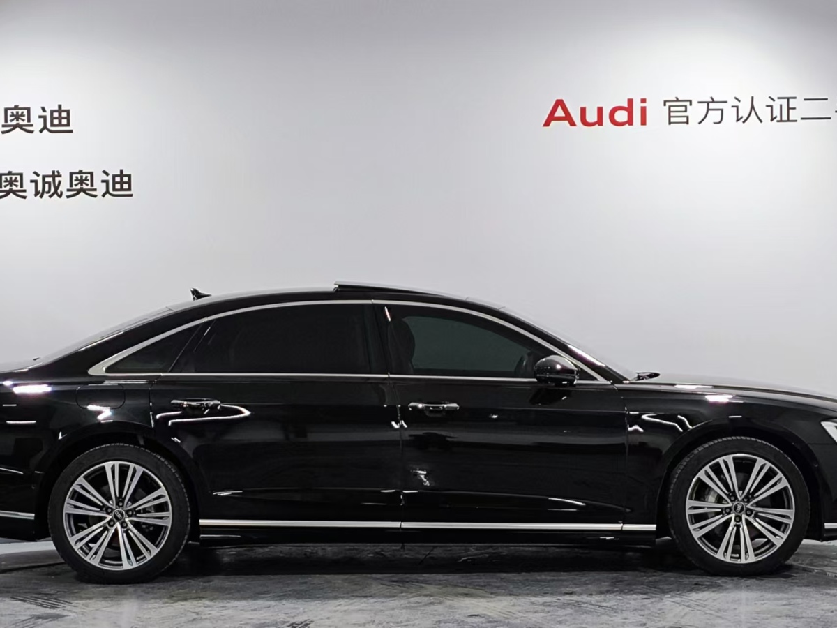 奧迪 奧迪A8  2023款 A8L 50 TFSI quattro 臻選型圖片