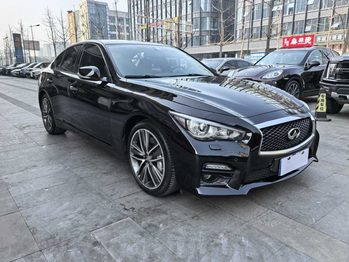 英菲尼迪 Q50  2014款 3.7L 豪華運(yùn)動(dòng)版圖片