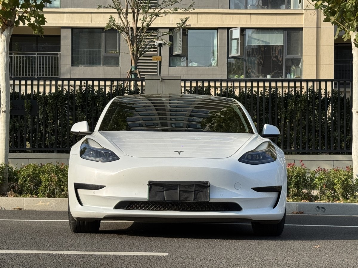 特斯拉 Model Y  2022款 改款 后輪驅(qū)動版圖片