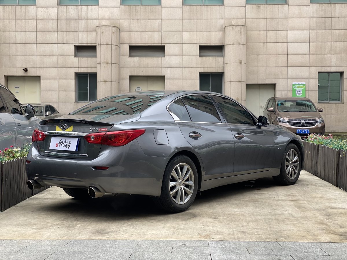 英菲尼迪 Q50  2014款 2.0T 舒適版圖片