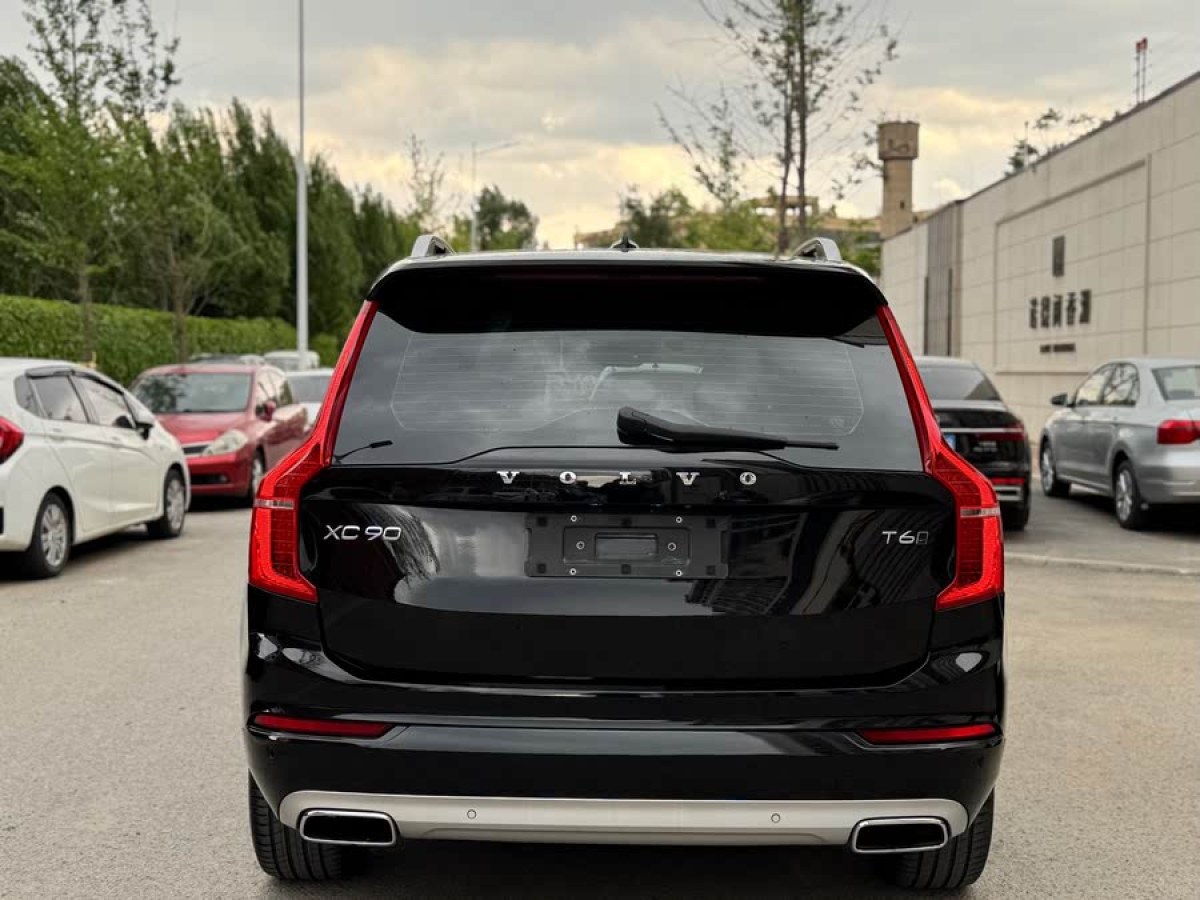 沃爾沃 XC90  2016款 T5 智逸版 7座圖片