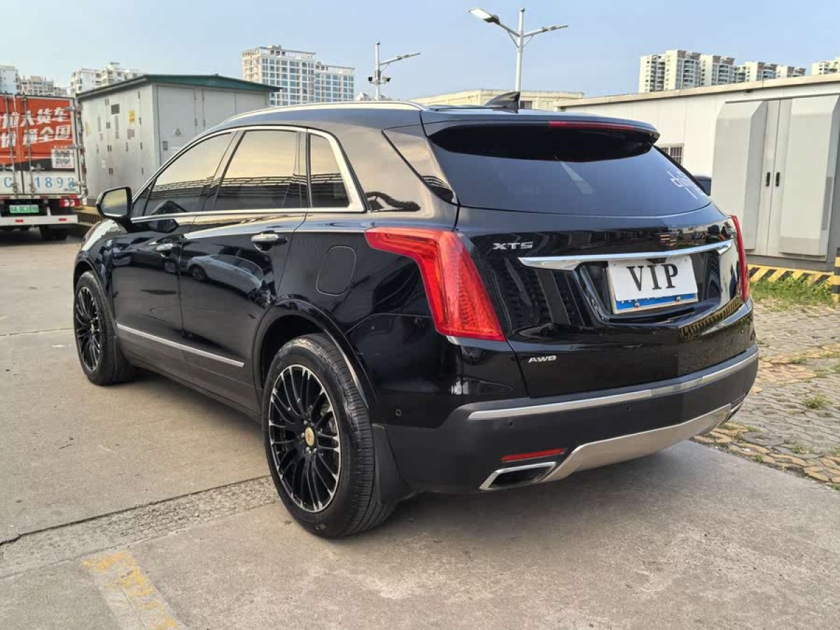 凱迪拉克 XT5  2018款 28E 四驅(qū)鉑金版圖片