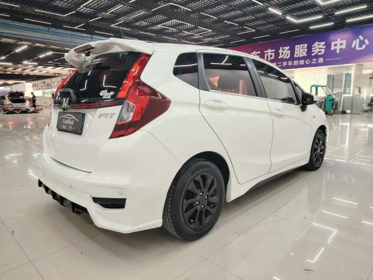 本田 飛度  2018款 1.5L CVT舒適天窗版圖片