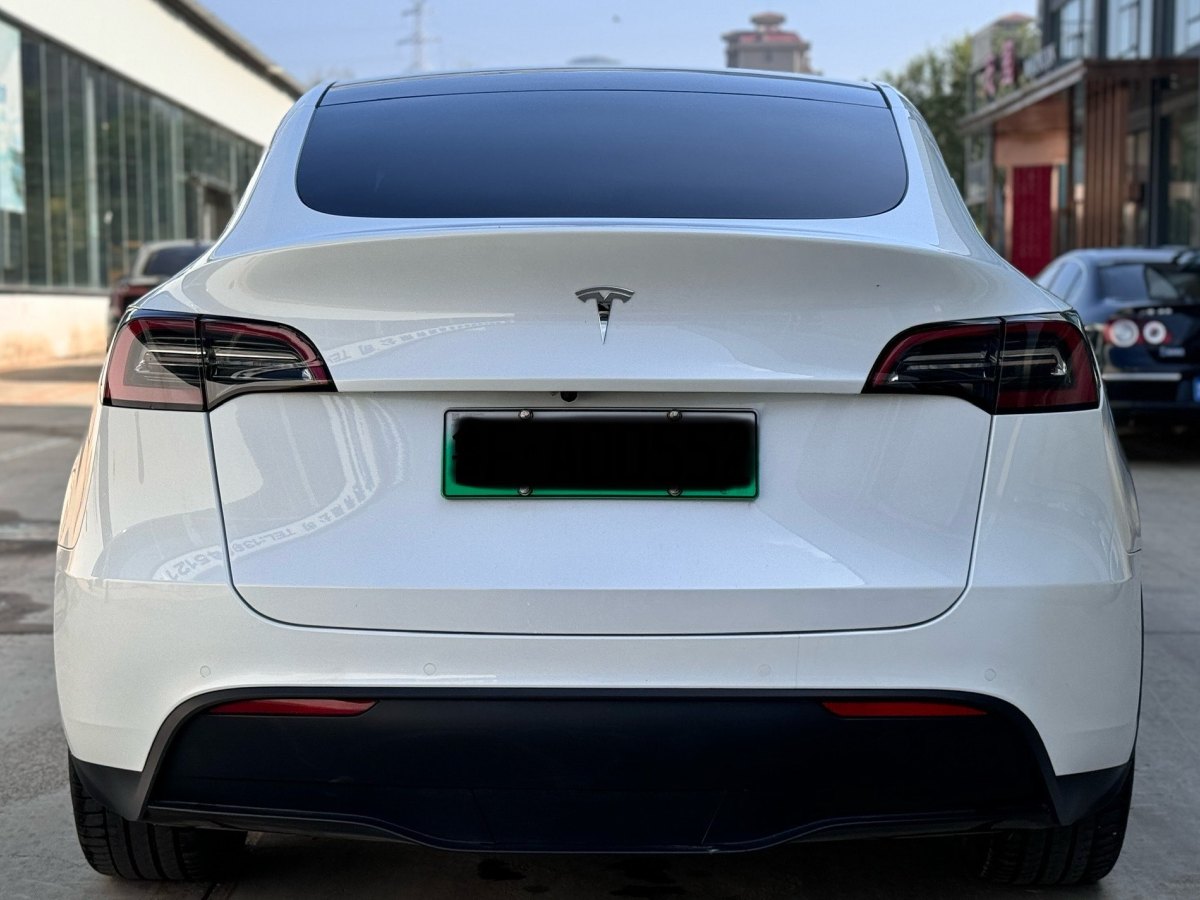 特斯拉 Model Y  2023款 煥新版 后輪驅(qū)動(dòng)圖片