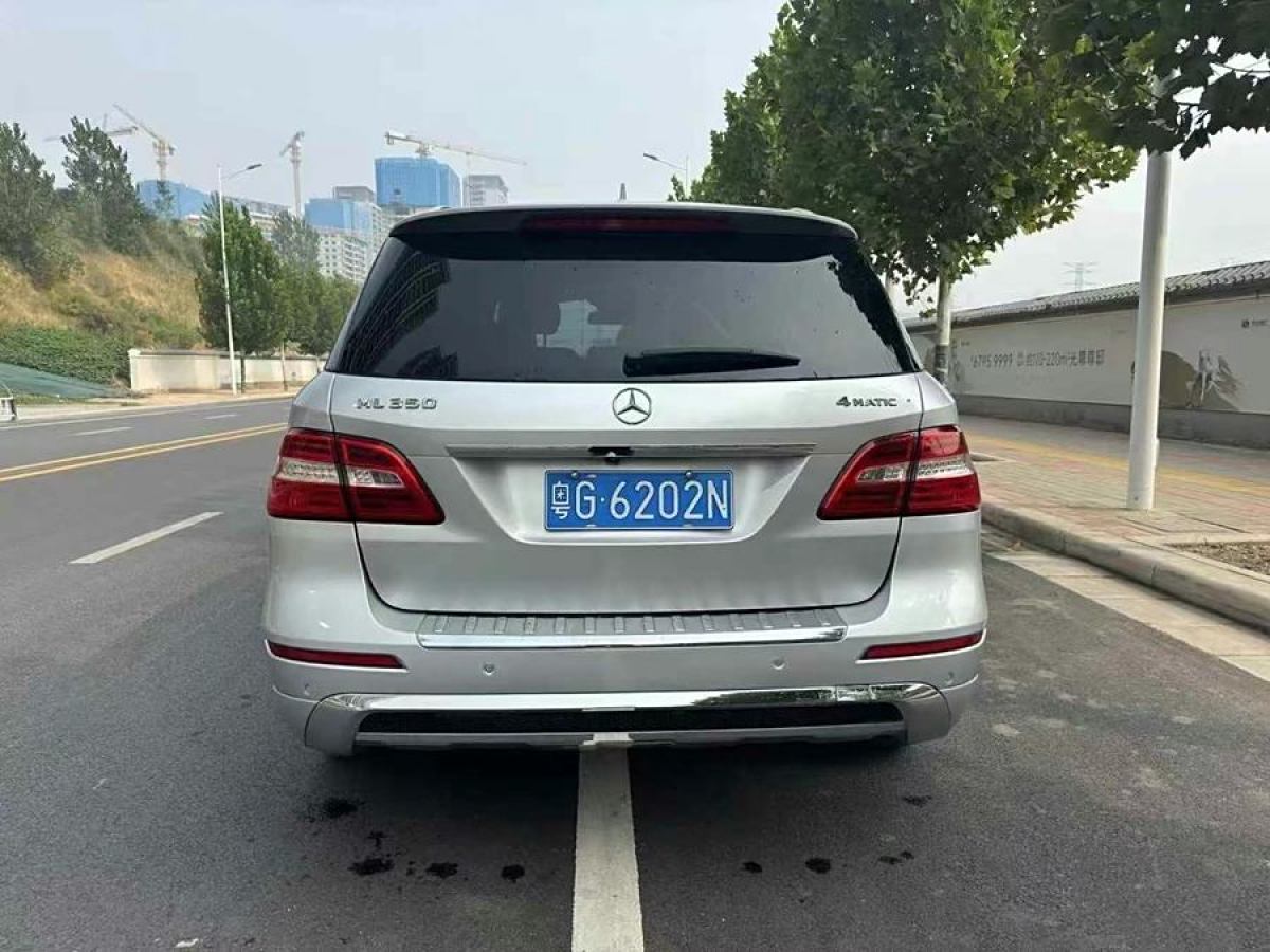 奔馳 奔馳M級(jí)  2012款 ML 350 豪華型圖片