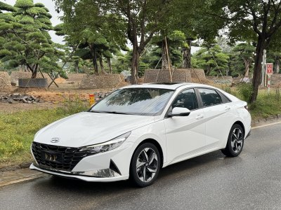 2020年12月 現(xiàn)代 伊蘭特 1.5L LUX尊貴版圖片