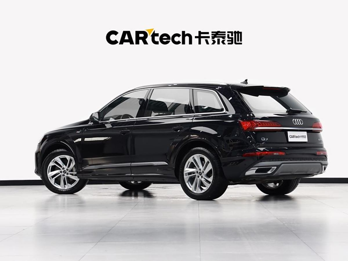 奧迪 奧迪Q7  2024款 55 TFSI quattro S line運動型圖片