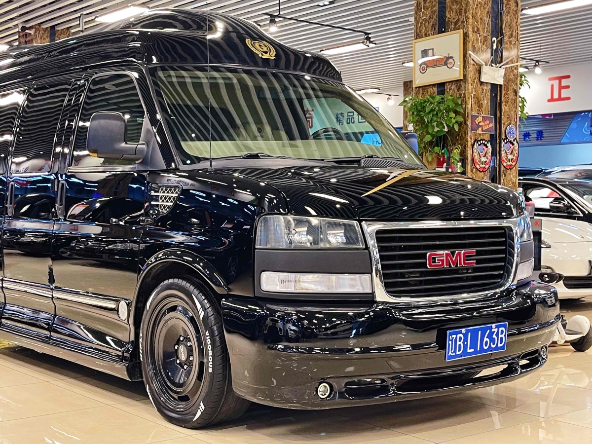 GMC SAVANA  2011款 5.3L 商務(wù)之星7座圖片