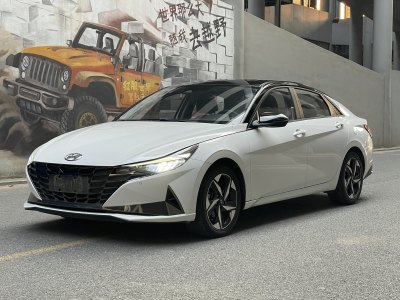 2021年9月 現(xiàn)代 伊蘭特 1.5L LUX尊貴版圖片