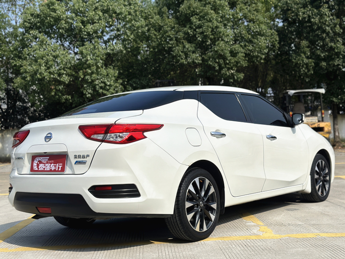 日產(chǎn) LANNIA 藍(lán)鳥(niǎo)  2019款 1.6L CVT智聯(lián)智酷版 國(guó)VI圖片