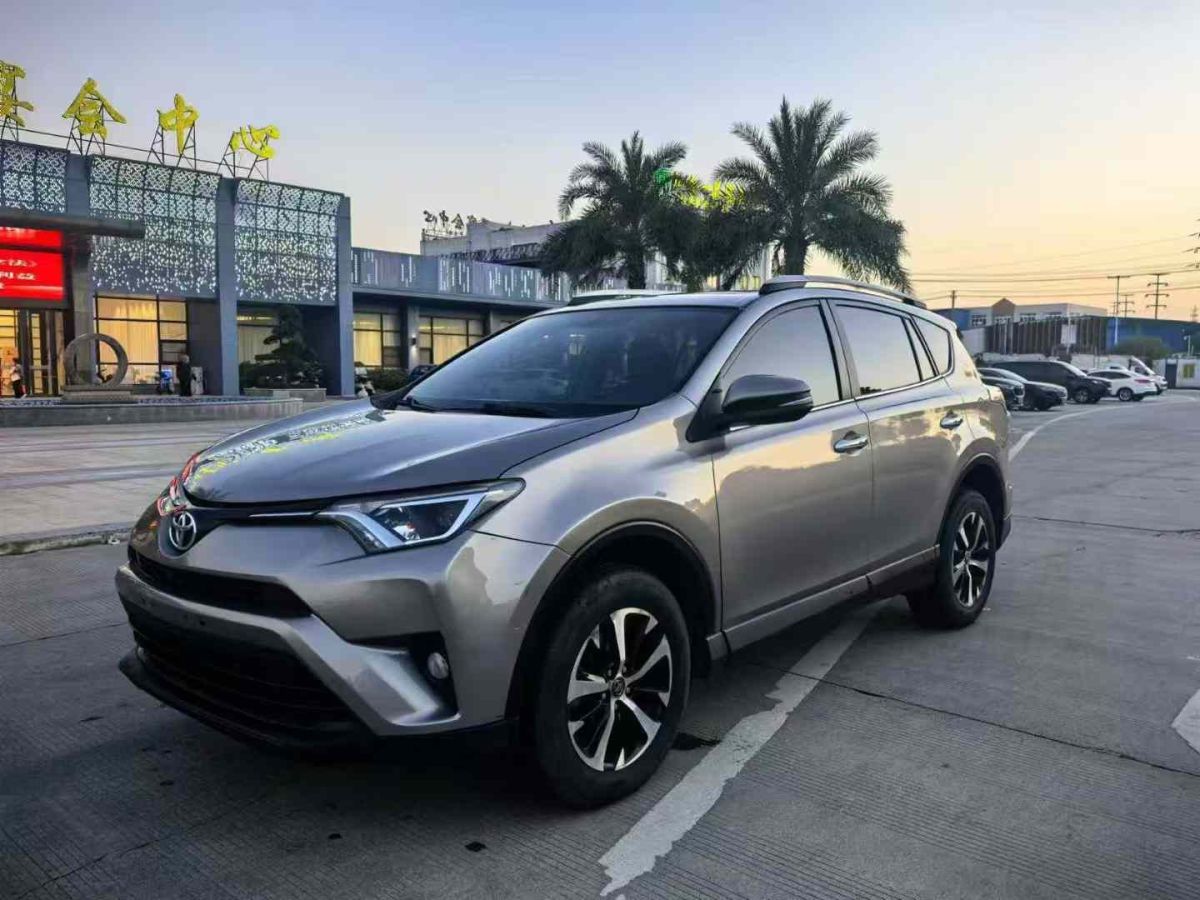 豐田 RAV4榮放 圖片