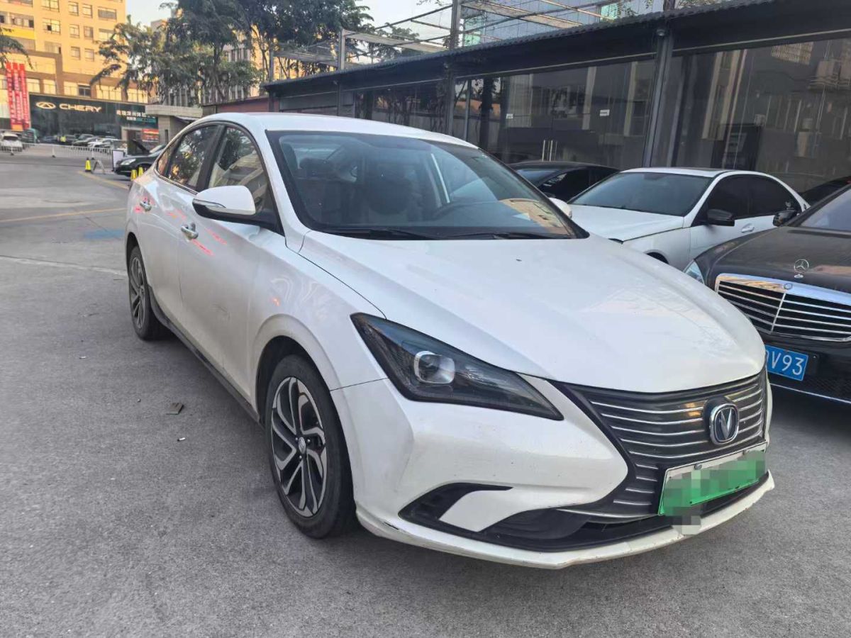 長(zhǎng)安 逸動(dòng)  2021款 PLUS 1.6L GDI CVT精英型圖片