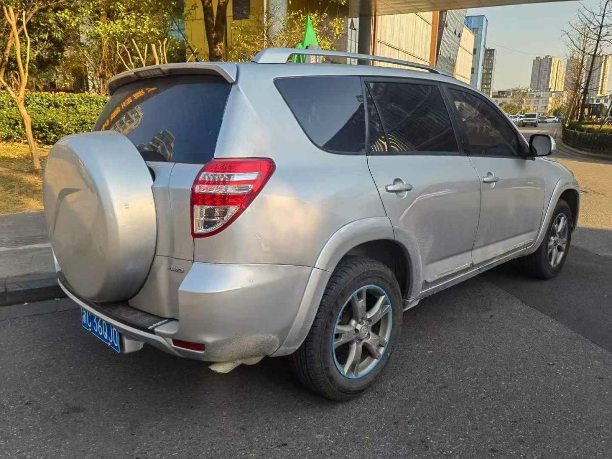 豐田 RAV4榮放  2013款 2.0L CVT兩驅(qū)都市版圖片