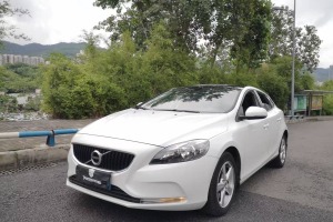 V40 沃爾沃 T3 智尚版