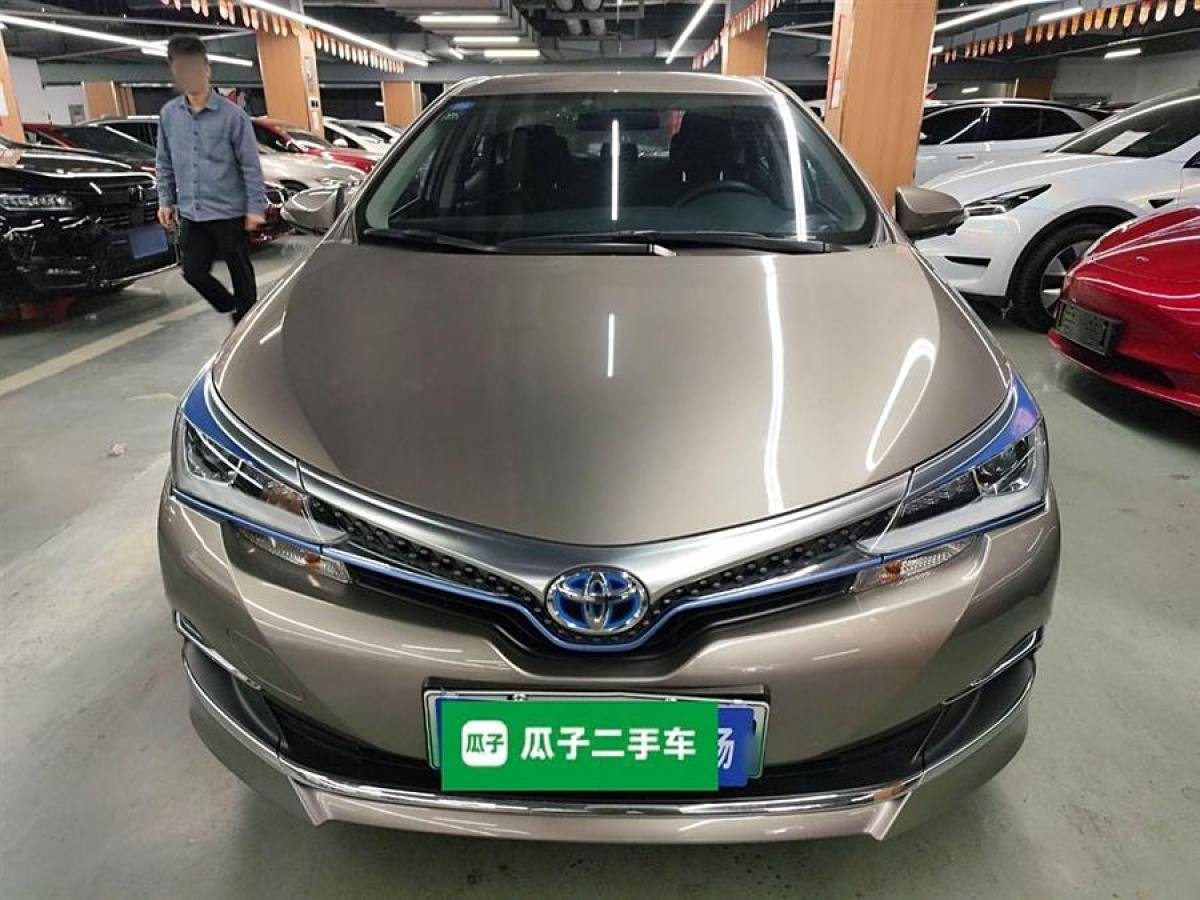 豐田 卡羅拉  2017款 改款雙擎 1.8L E-CVT領(lǐng)先版圖片