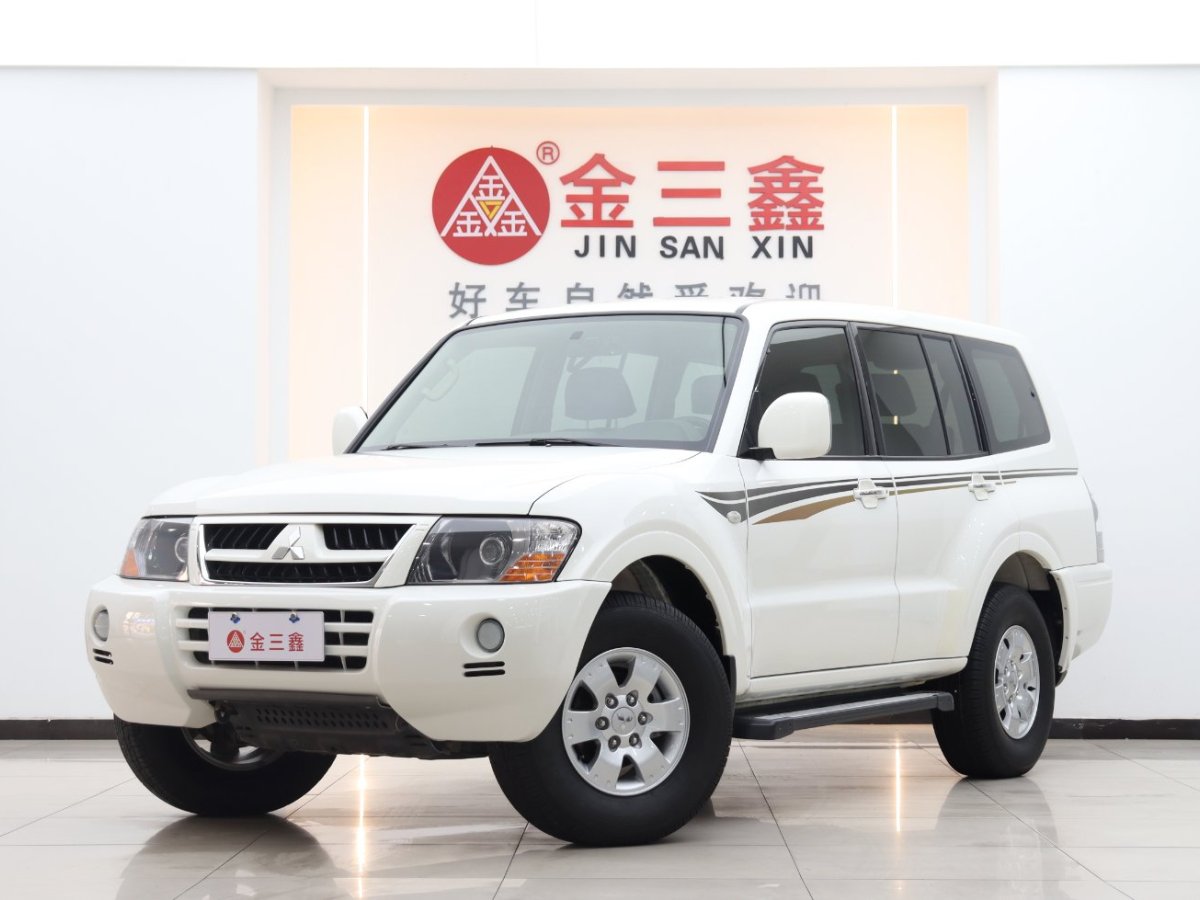 2011年4月三菱 帕杰羅  2011款 V73 3.0L MT GL