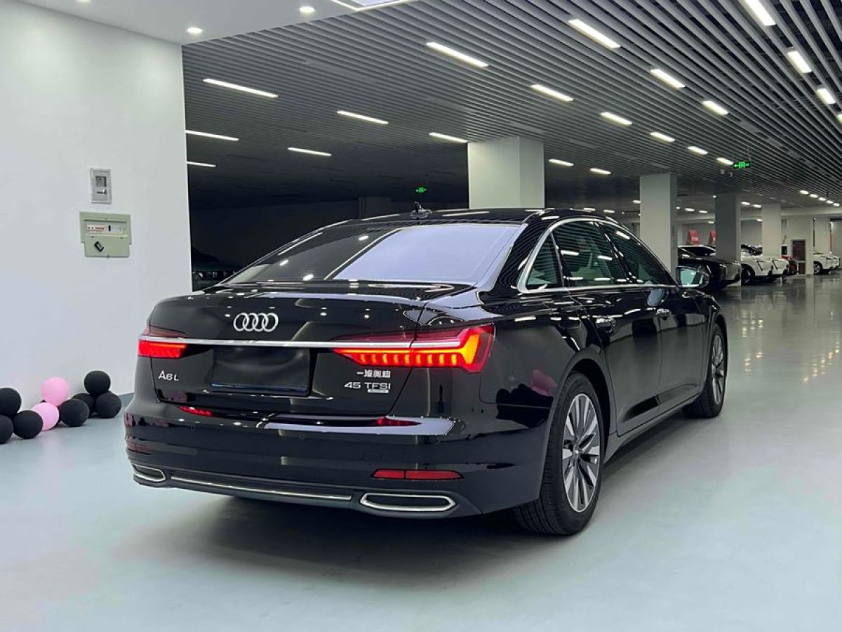 奧迪 奧迪A6L  2021款 45 TFSI 臻選致雅型圖片