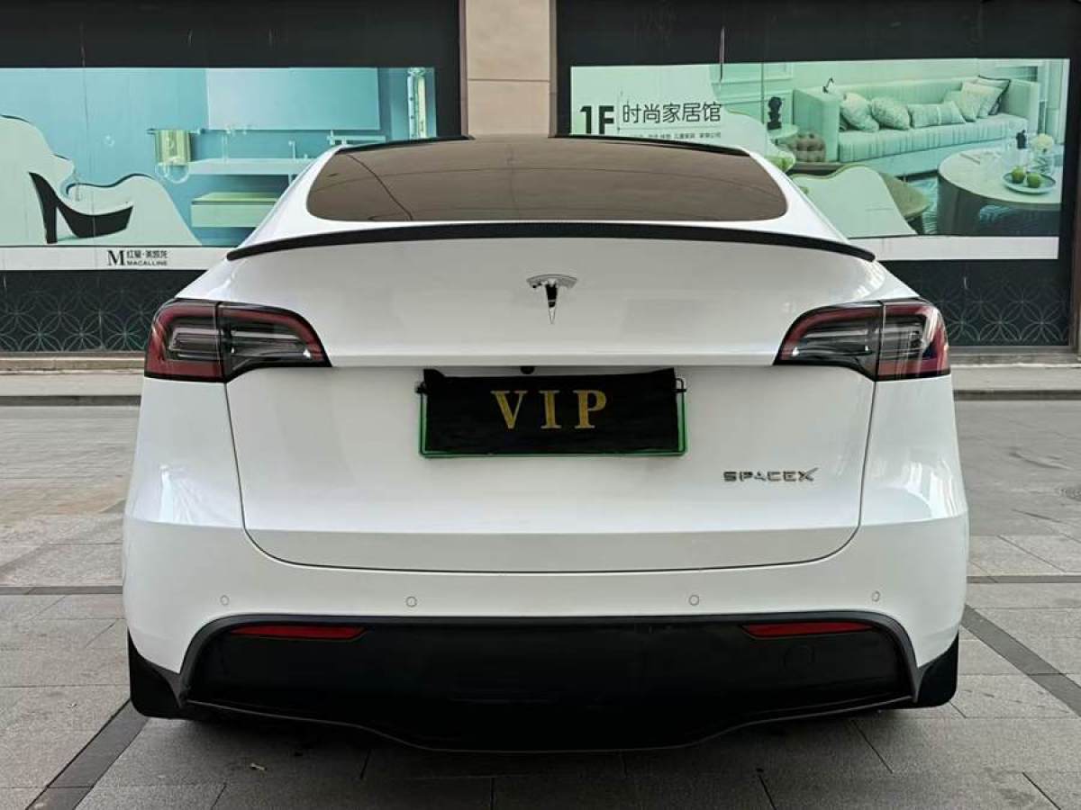 特斯拉 Model 3  2021款 改款 標(biāo)準(zhǔn)續(xù)航后驅(qū)升級(jí)版圖片