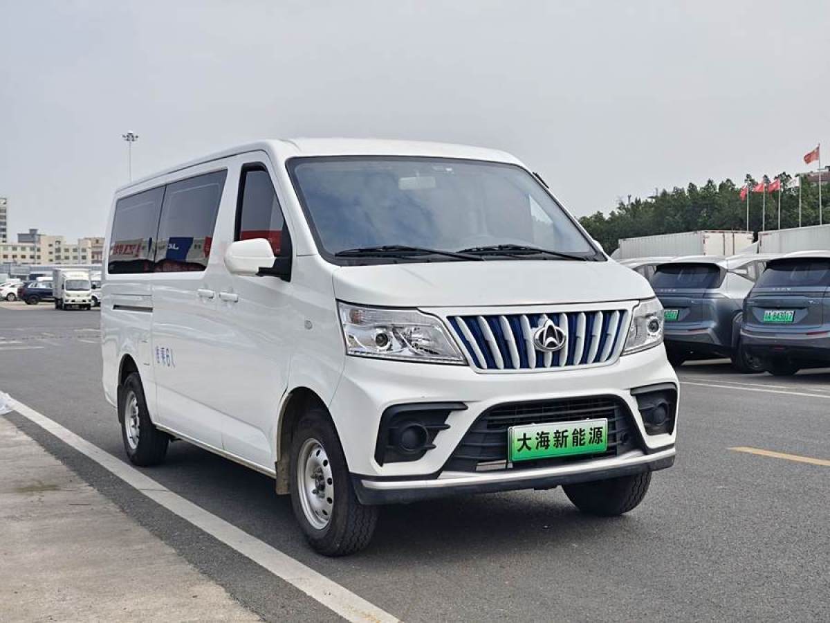 長(zhǎng)安輕型車 睿行EM80  2023款 對(duì)開門 6座舒適型 38.7kWh圖片