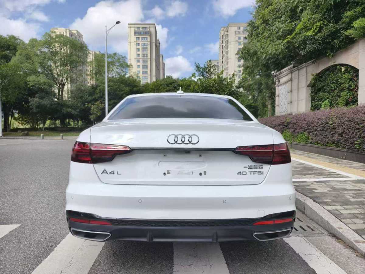 奧迪 奧迪A4L  2023款 40 TFSI 豪華動感型圖片