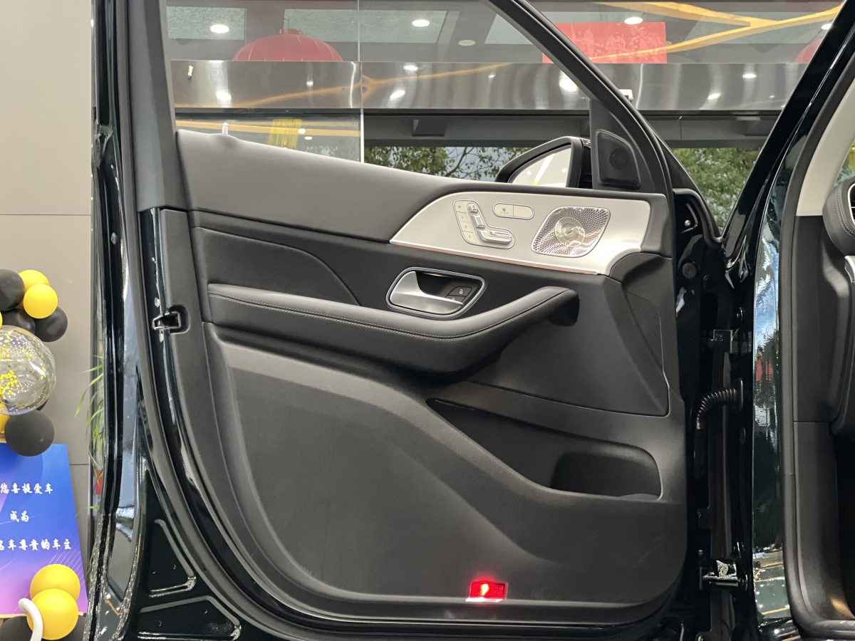 奔驰 奔驰GLE轿跑新能源  2023款 GLE 350 e 4MATIC 轿跑SUV图片