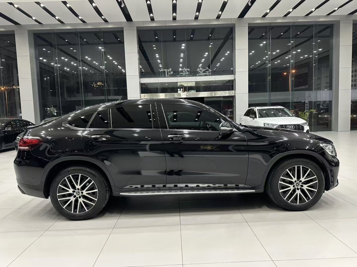 奔馳 奔馳GLC  2021款 GLC 300 4MATIC 轎跑SUV圖片