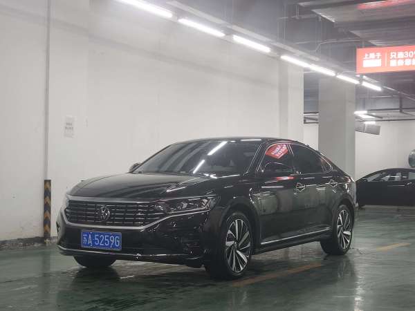 大众 帕萨特  2022款 330TSI 精英版