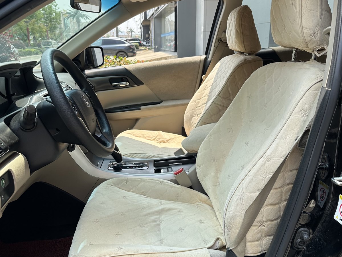 本田 雅閣  2015款 2.0L LX 舒適版圖片