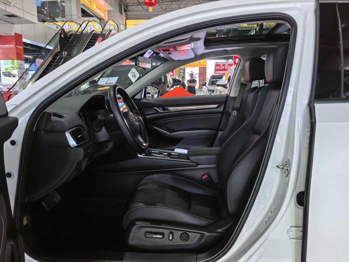 2022年9月本田 雅閣  2022款 260TURBO 幻夜?尊貴版