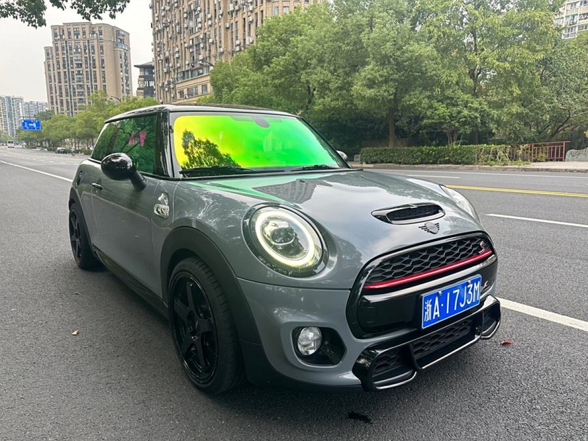 2018年9月MINI CLUBMAN  2018款 2.0T COOPER S 賽車手