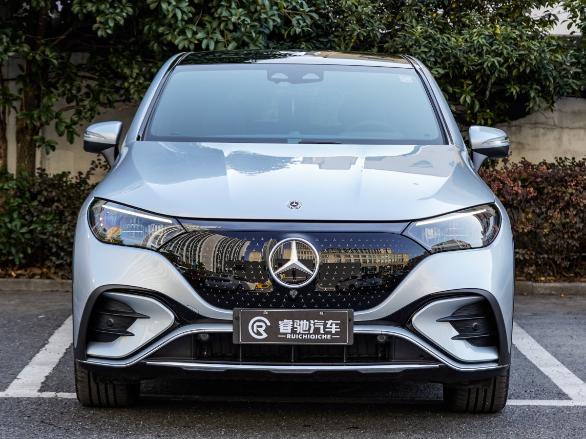 奔馳 奔馳EQE SUV  2023款 350 4MATIC 豪華版圖片