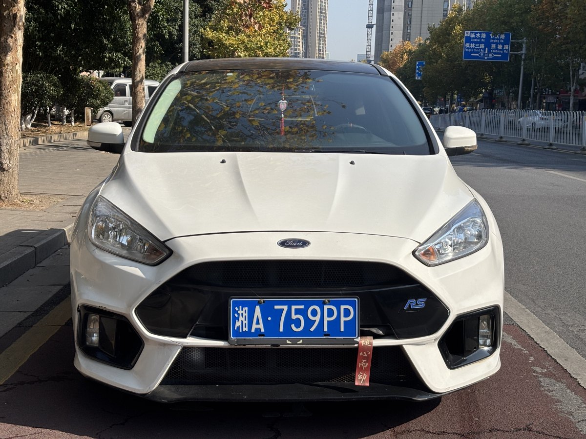 福特 ?？怂? 2018款 兩廂經(jīng)典 EcoBoost 180 自動精英型圖片