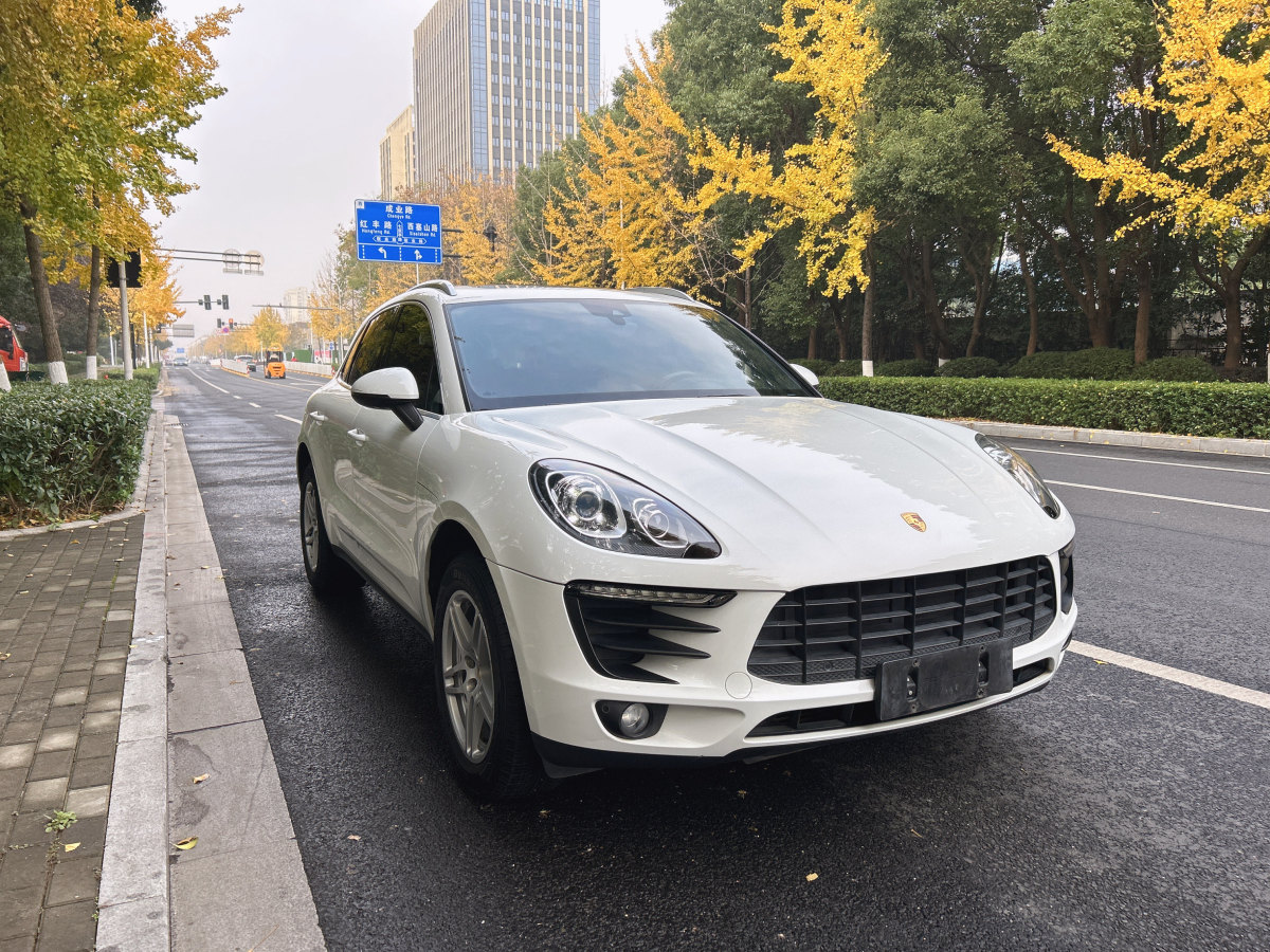 保時(shí)捷 Macan  2016款 Macan 2.0T圖片